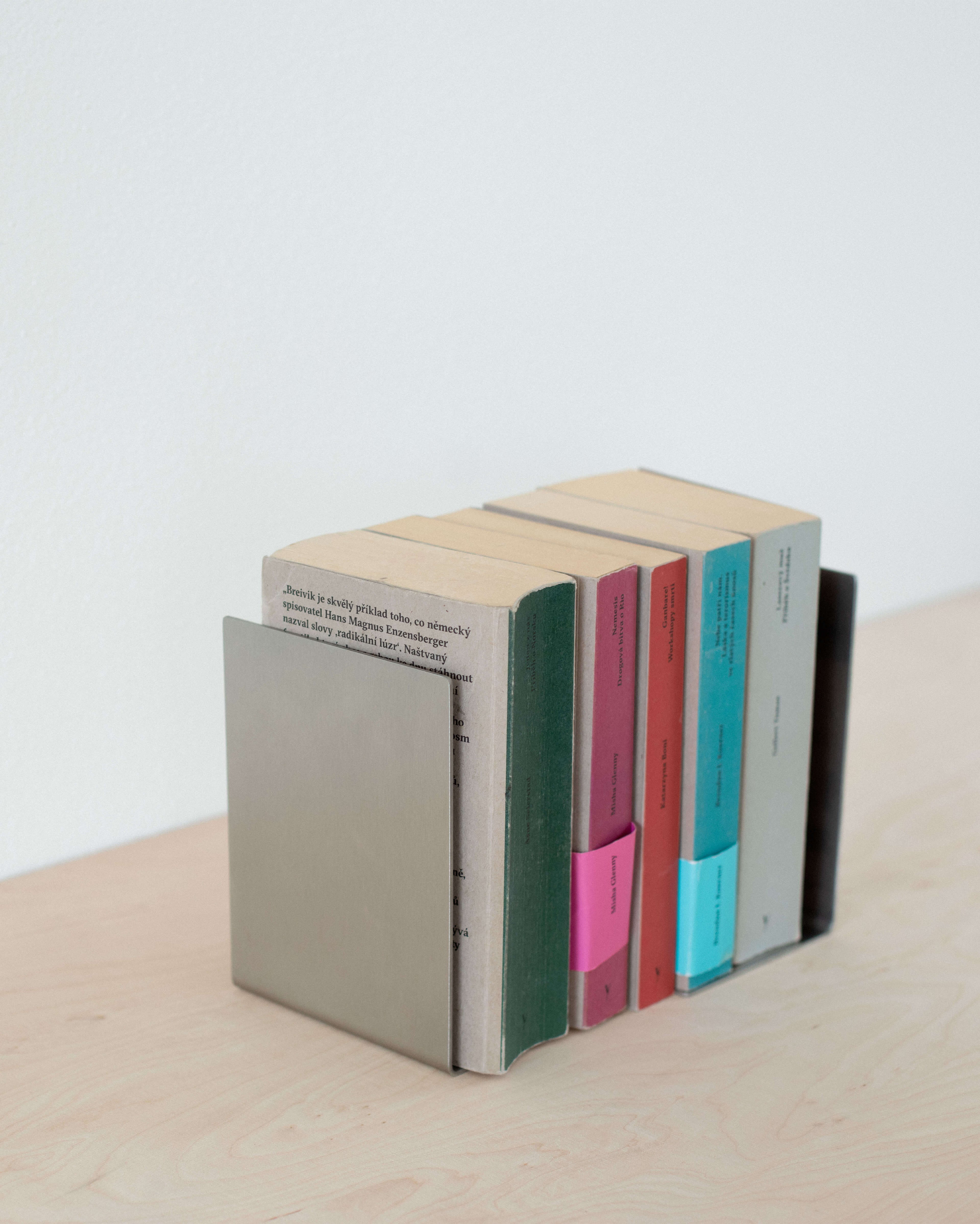 Nerezová zarážka na knihy Lolita