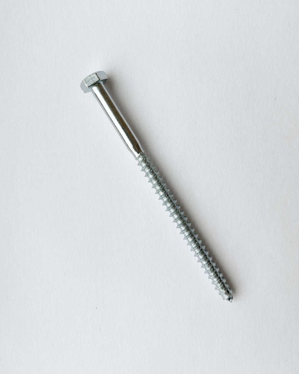 6 × vrut a 6 × hmoždinka pro polici Starter